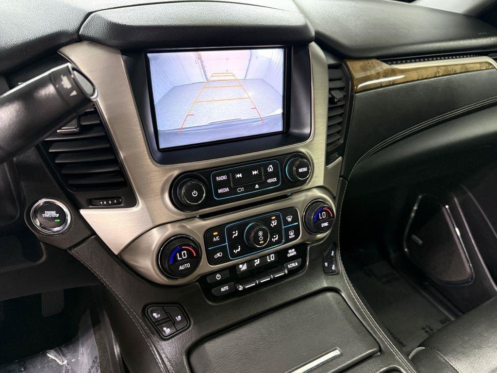 Used 2017 GMC Yukon XL Denali w/ Open Road Package AWD/4WD image 23