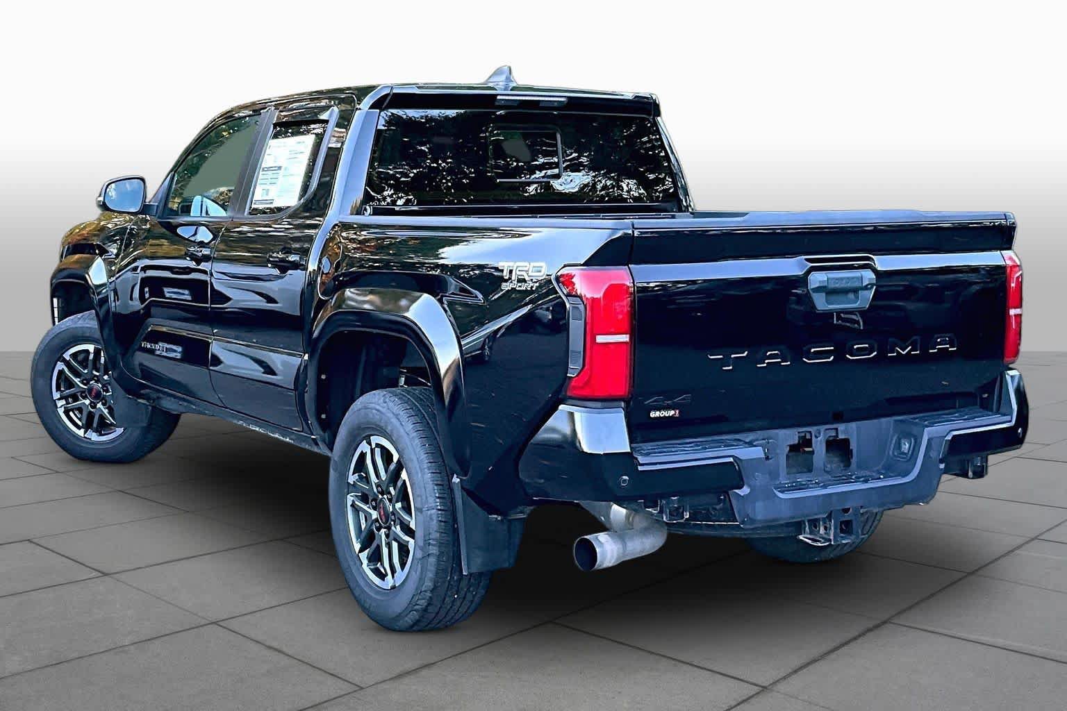 Certified 2024 Toyota Tacoma TRD Sport w/ TRD Sport Upgrade Package AWD/4WD image 11