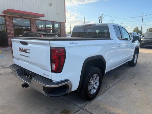 Used 2019 GMC Sierra 1500 SLE w/ SLE Value Package image 4