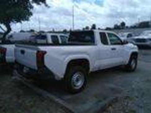 Used 2024 Toyota Tacoma SR RWD image 21