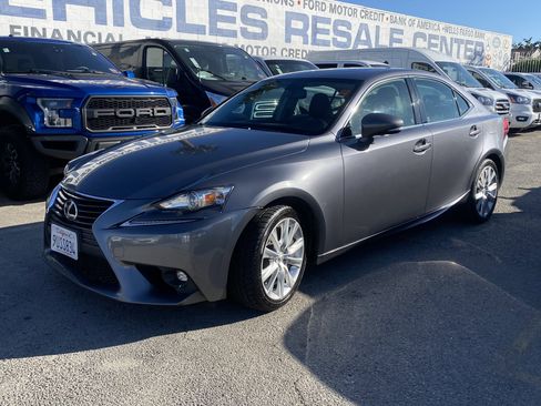 Used 2016 Lexus IS 200t image 2