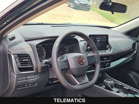 New 2026 Nissan Rogue SV AWD/4WD image 13
