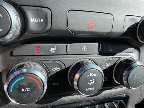 Used 2019 RAM 1500 Sport w/ Level 2 Equipment Group image 12