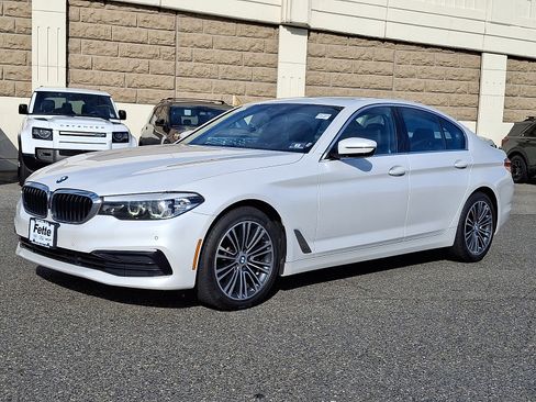 Used 2019 BMW 530i xDrive w/ Convenience Package image 1
