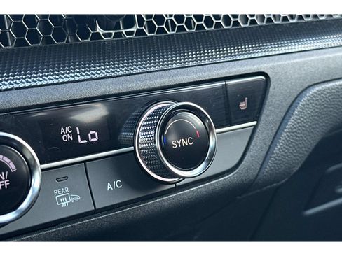Used 2025 Honda CR-V Sport image 30