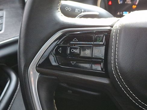 Used 2022 Jeep Grand Cherokee L Overland image 28
