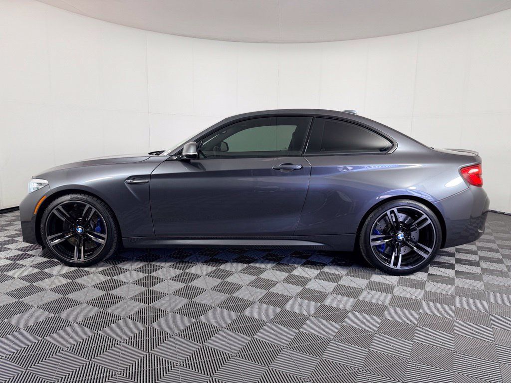 Used 2018 BMW M2 RWD image 9