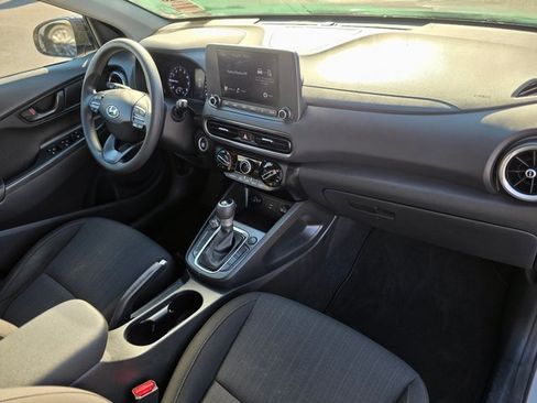 Certified 2022 Hyundai Kona SEL image 7