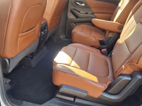 Used 2018 Chevrolet Traverse High Country image 9