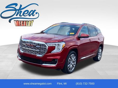 Certified 2023 GMC Terrain Denali w/ LPO, Floor Liner Package AWD/4WD image 1