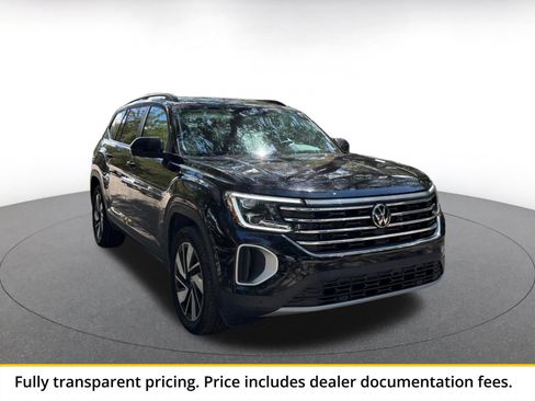 Used 2026 Volkswagen Atlas SE FWD image 1