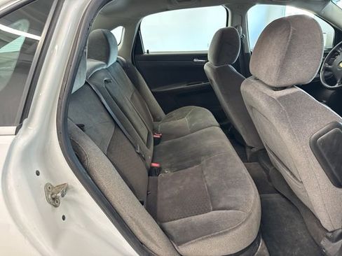 Used 2012 Chevrolet Impala LT image 26