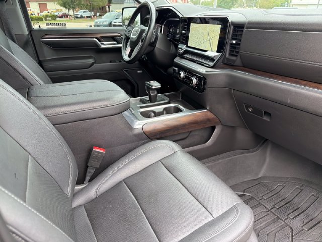 Used 2023 GMC Sierra 1500 SLT w/ SLT Premium Plus Package AWD/4WD image 24