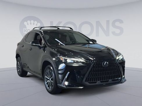 Used 2023 Lexus NX 350 AWD image 4