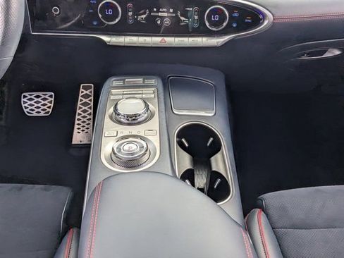Used 2022 Genesis GV70 3.5T Sport w/ Sport Prestige Package AWD/4WD image 19