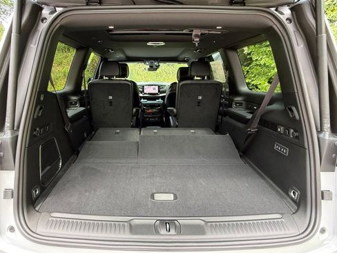 New 2026 Jeep Grand Wagoneer 4WD image 20