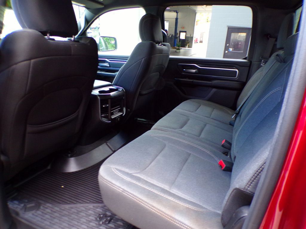 Certified 2019 RAM 1500 Big Horn AWD/4WD image 16