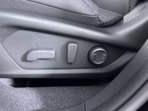 Used 2025 Subaru Forester Premium w/ Convenience Package #1 AWD/4WD image 12
