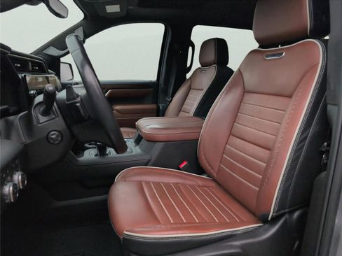 Used 2024 GMC Sierra 1500 Denali Ultimate image 14