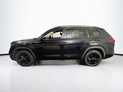 Used 2022 Volkswagen Atlas SEL R-Line image 8