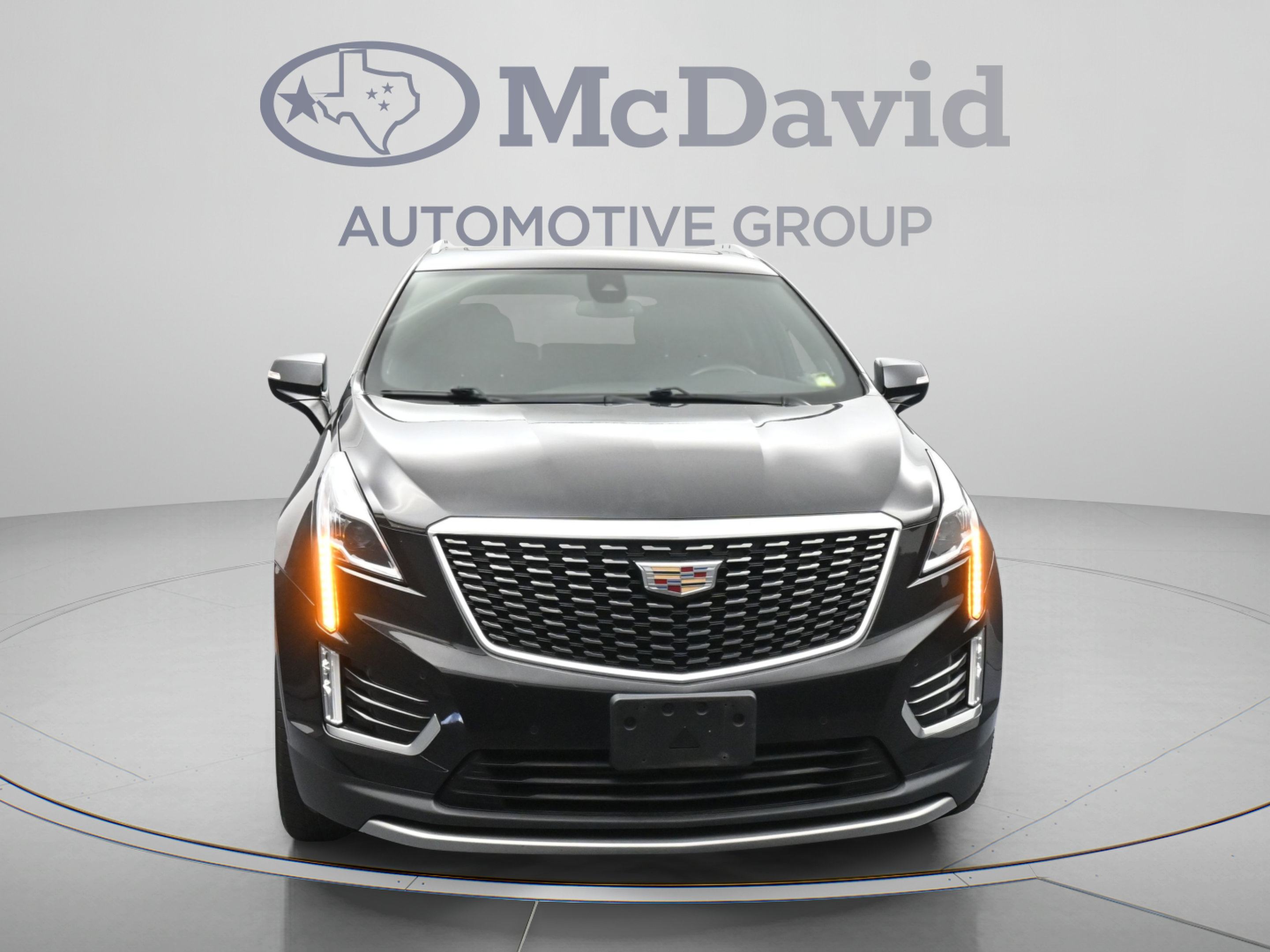 Used 2023 Cadillac XT5 Premium Luxury AWD/4WD image 2
