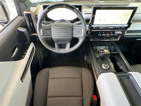 New 2025 GMC Hummer EV 3X image 16