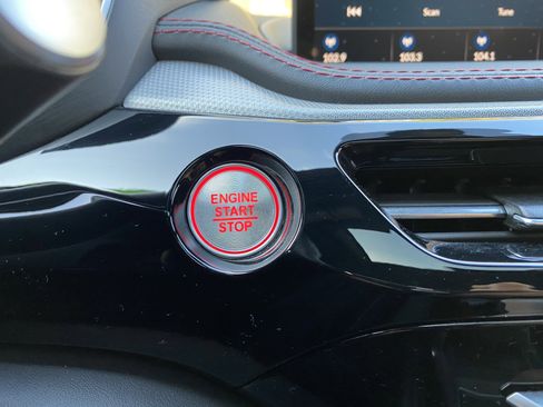 Used 2022 Acura MDX A-Spec image 28