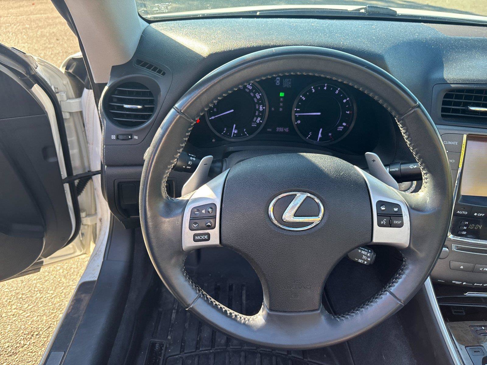 Used 2013 Lexus IS 350C w/ Luxury Pkg RWD image 18
