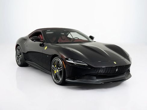 Used 2026 Ferrari Roma Spider RWD image 1