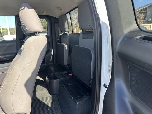 Used 2021 Toyota Tacoma SR image 8