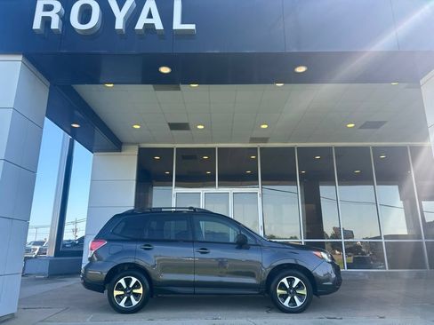Used 2018 Subaru Forester 2.5i w/ Alloy Wheel Package AWD/4WD image 1