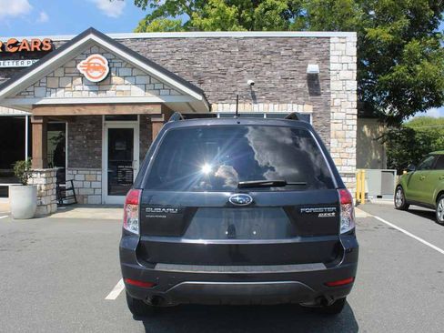 Used 2013 Subaru Forester 2.5X Premium w/ All-Weather Pkg AWD/4WD image 6