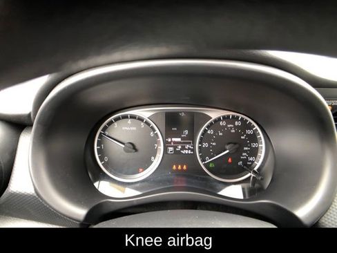 Certified 2023 Nissan Kicks S image 18