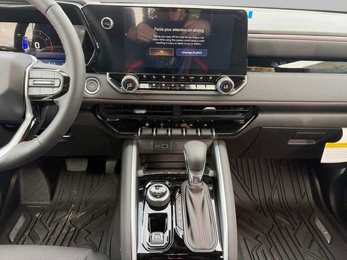 New 2026 Chevrolet Colorado Z71 w/ Technology Package image 11