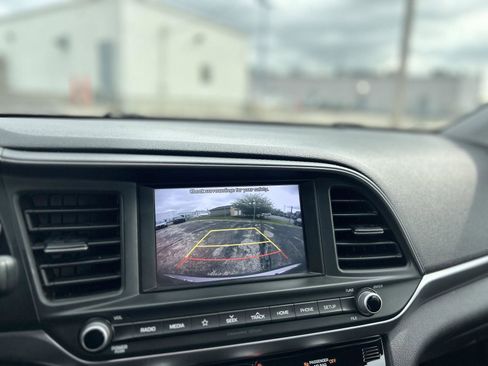 Used 2020 Hyundai Elantra Value Edition w/ Cargo Package (C1) FWD image 20