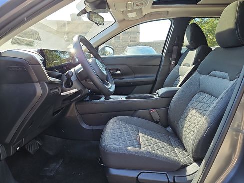 New 2026 Nissan Kicks SV w/ SV Premium Package image 11