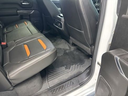 Used 2020 GMC Sierra 2500 AT4 image 28