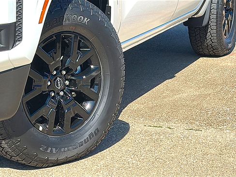 New 2026 Nissan Frontier SV w/ All-Weather Content Package image 3