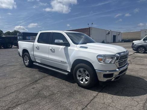 Used 2024 RAM 1500 Laramie AWD/4WD image 11
