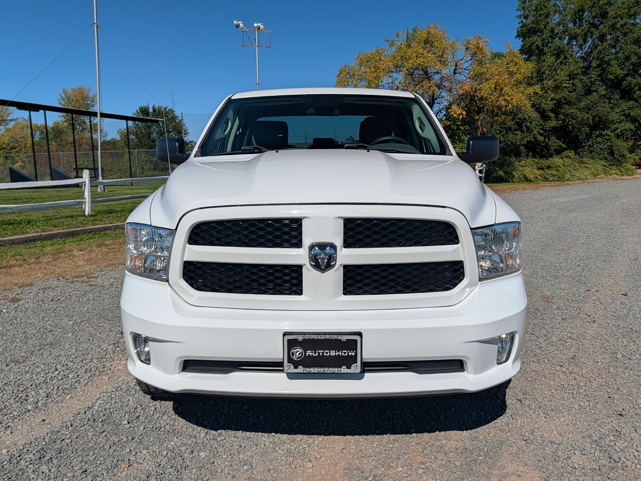 Used 2017 RAM 1500 Express w/ Express Value Package AWD/4WD image 2