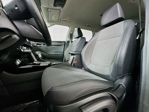 Used 2023 Kia Seltos S image 18