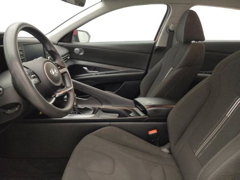 Used 2021 Hyundai Elantra SEL w/ Cargo Package FWD image 17