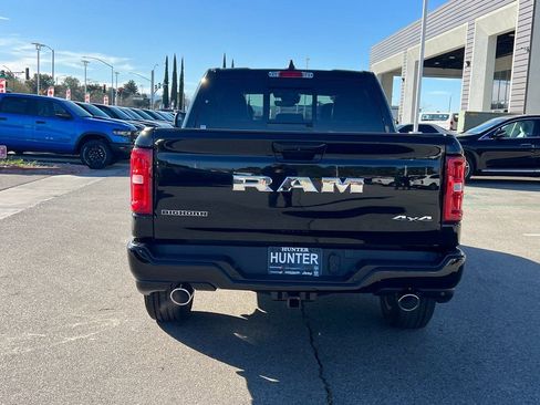 New 2026 RAM 1500 Big Horn AWD/4WD image 5