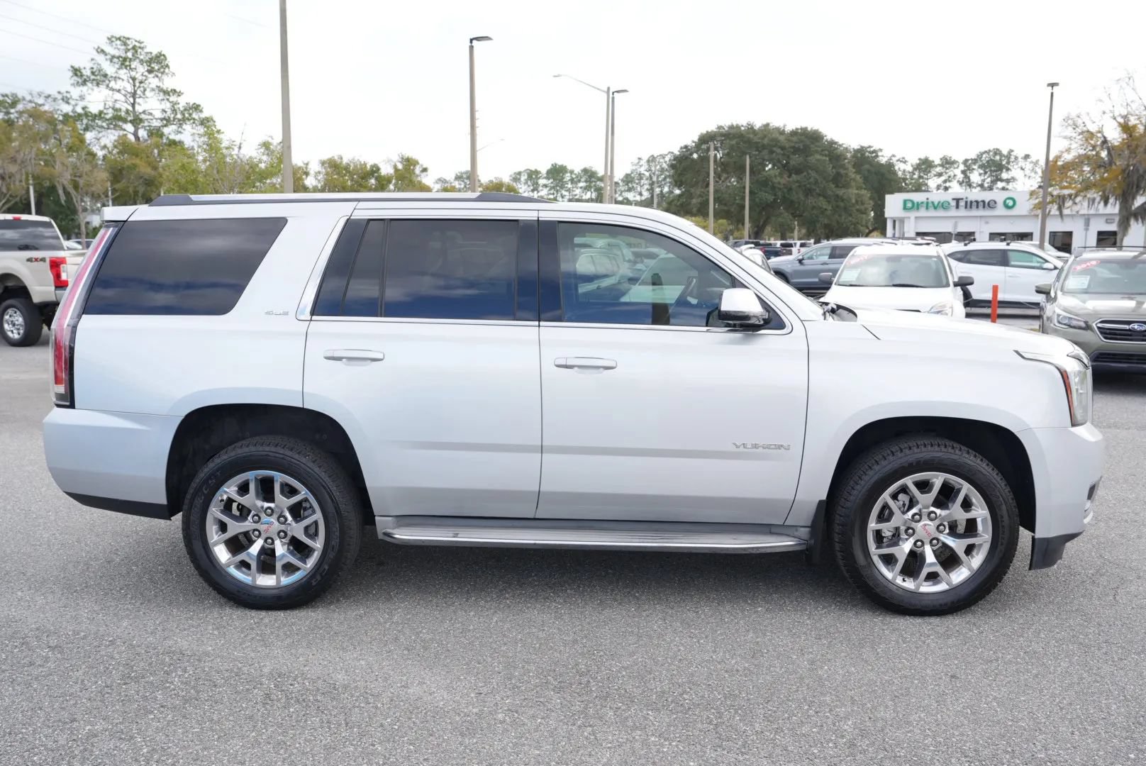 Used 2015 GMC Yukon SLE w/ Convenience Package RWD image 4