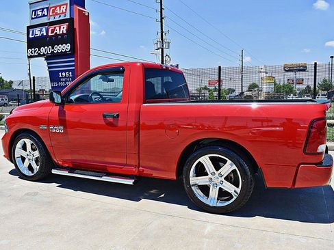 Used 2014 RAM 1500 Express RWD image 9