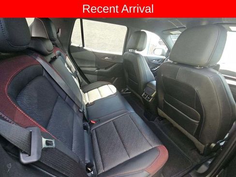 Used 2025 Chevrolet Equinox RS AWD/4WD image 11