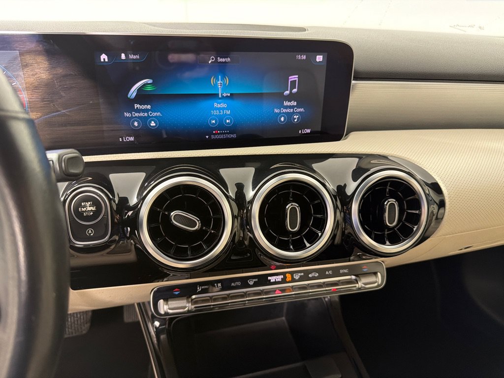 Used 2019 Mercedes-Benz A 220 w/ Premium Package image 11