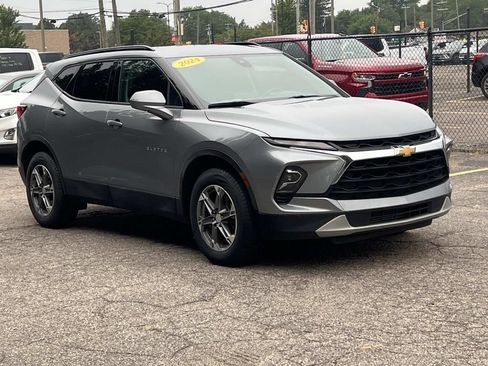 Used 2024 Chevrolet Blazer LT w/ Convenience Package FWD image 7