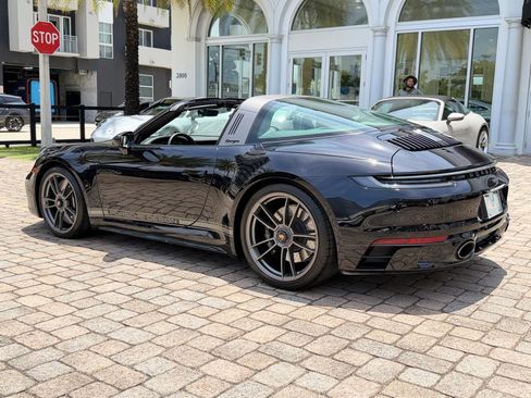 Used 2022 Porsche 911 50th Anniversary Edition AWD/4WD image 21