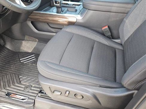 New 2026 Chevrolet Silverado 1500 LT Trail Boss w/ Convenience Package II image 4